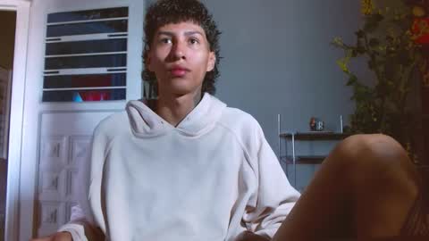 daniel_deluxx online show from 03.17.26