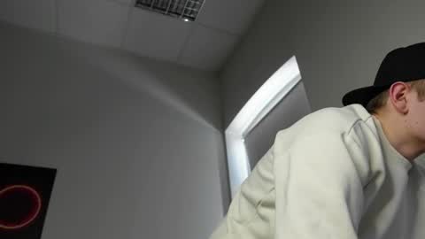 DANIEL SHAWN online show from 04.19.26