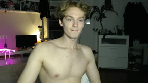 Snapshot of daniel_yumm chatting on 05.30.26 Daniel online show from 05.30.26