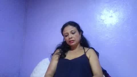 daniela_love1 online show from 11.06.25
