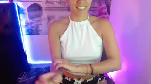 Snapshot of daniela_rivasth chatting on 02.23.25 danielarivasth online show from 02.23.25