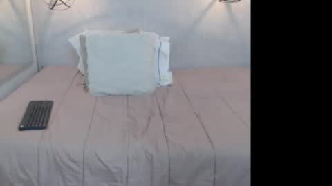 danielaambeer online show from 04.08.26