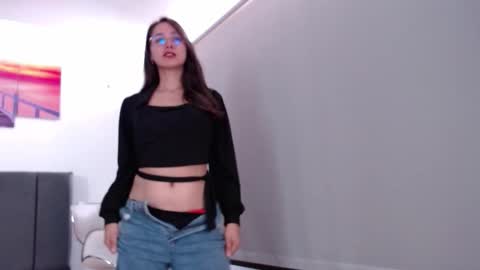 Daniela Romero online show from 02.12.26