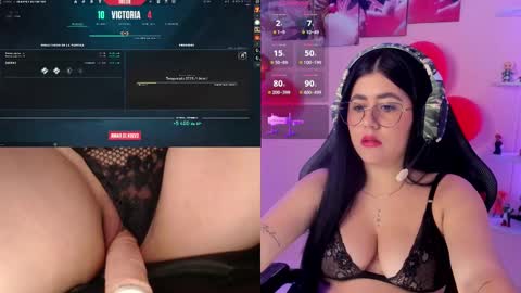 Snapshot of danielamendez__ chatting on 02.11.25 Dani online show from 02.11.25