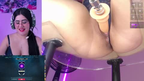 Snapshot of danielamendez__ chatting on 09.12.25 Dani online show from 09.12.25