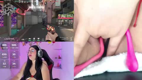 Snapshot of danielamendez__ chatting on 10.06.25 Dani online show from 10.06.25
