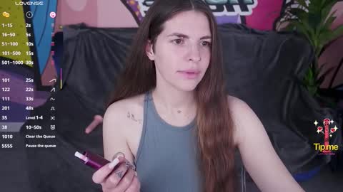 Snapshot of danielareign chatting on 11.16.25 danielareign online show from 11.16.25