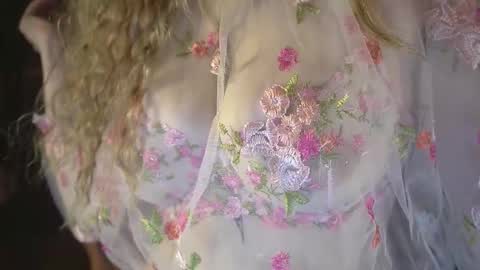 danielareign online show from 02.27.26