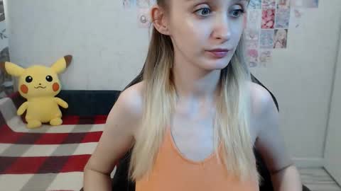 Snapshot of daniella_martin chatting on 09.15.25 Daniella Martin online show from 09.15.25