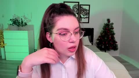 Snapshot of daniellasweet20 chatting on 12.18.24 Daniella online show from 12.18.24