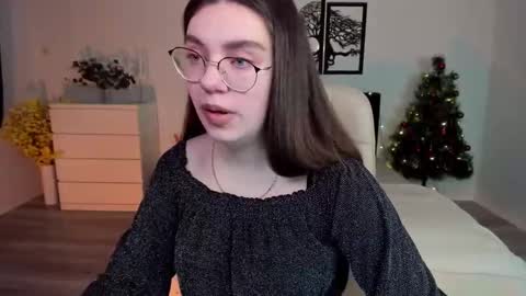 Snapshot of daniellasweet20 chatting on 12.22.24 Daniella online show from 12.22.24