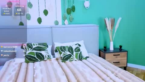 Snapshot of danielle_eddwards chatting on 02.10.26 danielle_eddwards online show from 02.10.26