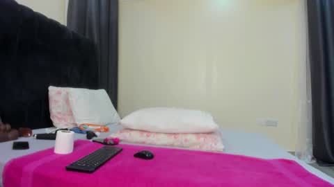 danielle_rock online show from 01.27.25