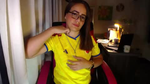 Angie online show from 07.07.26