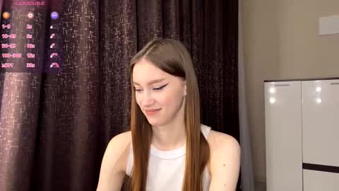 Snapshot of daniellecorra chatting on 02.24.26 Trisha wanna play Meow online show from 02.24.26