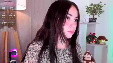 Snapshot of daniellerose_ chatting on 02.27.25 Danielle Rose online show from 02.27.25