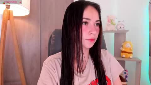 Snapshot of daniellerose_ chatting on 10.02.25 Danielle Rose online show from 10.02.25