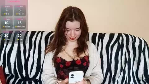 Mia online show from 03.24.26