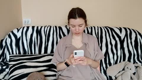 Mia online show from 04.02.26