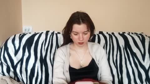 Mia online show from 04.06.26