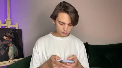 Snapshot of danieltuckerr chatting on 09.28.25 danieltuckerr online show from 09.28.25