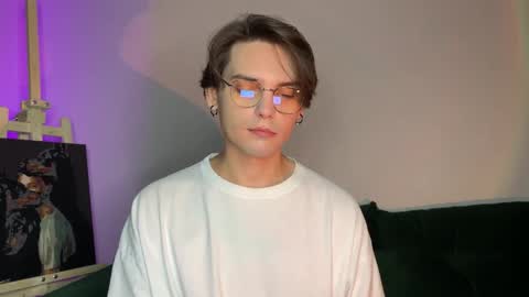 Snapshot of danieltuckerr chatting on 10.05.25 danieltuckerr online show from 10.05.25