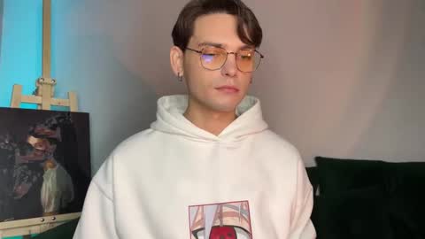 danieltuckerr online show from 10.13.25