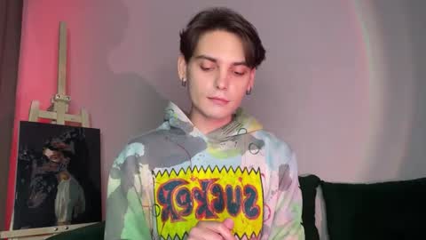 Snapshot of danieltuckerr chatting on 11.04.25 danieltuckerr online show from 11.04.25