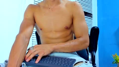 Dani online show from 12.19.24