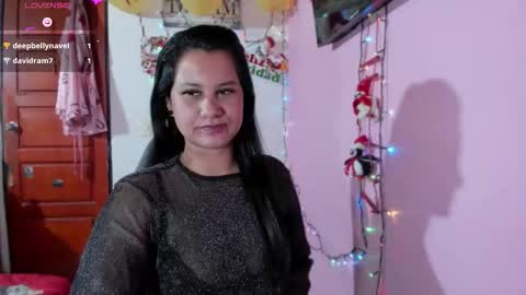 Snapshot of daniiella_cute chatting on 11.29.25 DaNii online show from 11.29.25