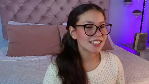 Snapshot of danika_x chatting on 08.08.26 Danika online show from 08.08.26