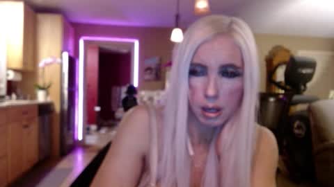 DanikaWhite69 online show from 12.01.25