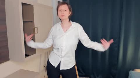 Snapshot of danillebraddock chatting on 02.03.26 Dani online show from 02.03.26