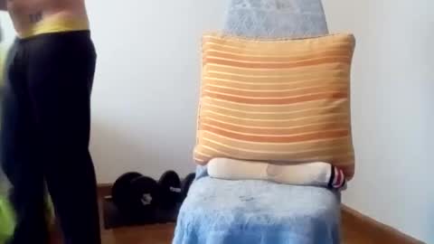 Snapshot of daniroca8 chatting on 11.20.25 daniroca8 online show from 11.20.25