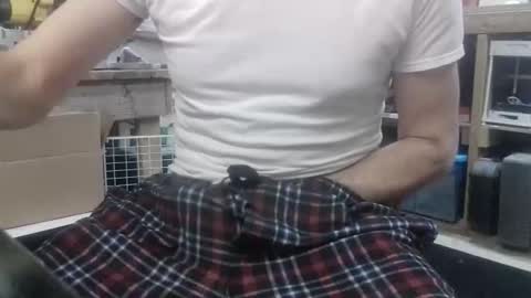 danl20012001 online show from 12.05.25