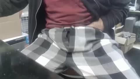 danl20012001 online show from 12.19.25