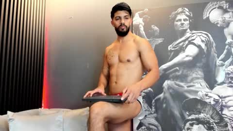 Dann saenz online show from 01.10.25