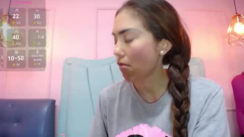 Snapshot of danna7cute chatting on 02.05.26 danna7cute online show from 02.05.26