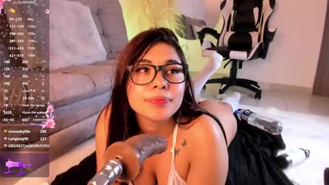 Snapshot of danna_adams1 chatting on 03.11.25 danna_adams1 online show from 03.11.25