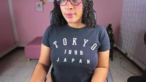 Snapshot of danna_berry chatting on 01.06.25 DannaBerry online show from 01.06.25