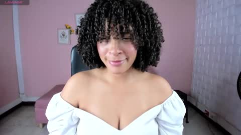 Snapshot of danna_berry chatting on 01.09.25 DannaBerry online show from 01.09.25