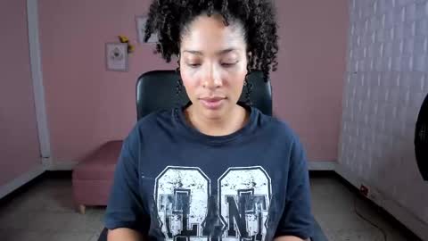 Snapshot of danna_berry chatting on 01.17.25 DannaBerry online show from 01.17.25