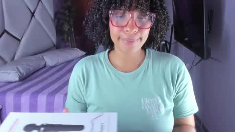 Snapshot of danna_berry chatting on 10.10.25 DannaBerry online show from 10.10.25