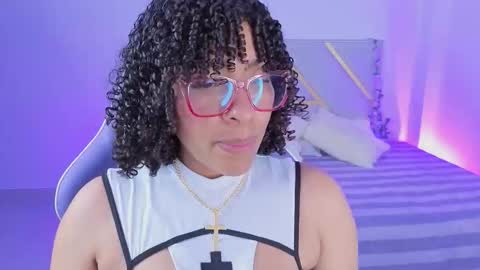 Snapshot of danna_berry chatting on 10.27.25 DannaBerry online show from 10.27.25