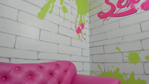 Snapshot of danna_greyyy chatting on 03.25.26 Danna Greyyy online show from 03.25.26