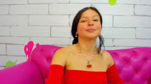 Snapshot of danna_greyyy chatting on 04.14.26 Danna Greyyy online show from 04.14.26