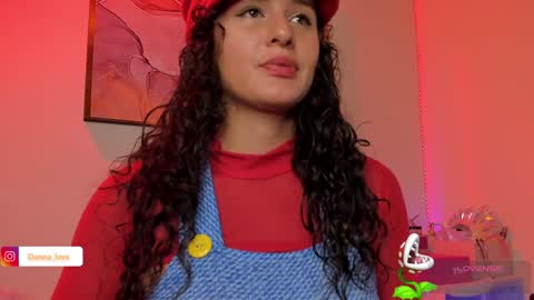 Danna Lovs online show from 01.03.25