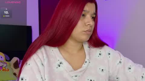 Snapshot of danna_luu chatting on 07.16.26 Danna online show from 07.16.26
