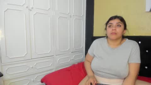 Danna Garza online show from 02.05.25