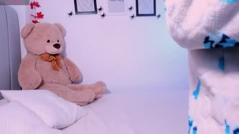 Insta DannaBlueX  online show from 10.24.25